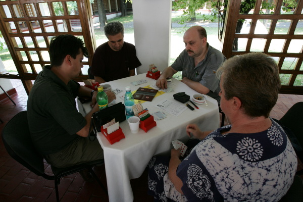 Bontas - Gavriliu (cu spatele), Fota - Brustureanu